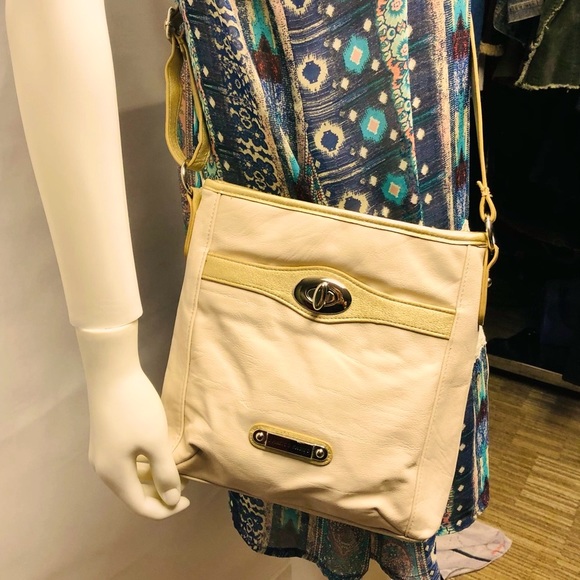 FRANCO SARTO NEW MESSENGER PURSE WITH BEAUTIFUL INTERIOR & VEGAN LEATHER - Picture 6 of 16